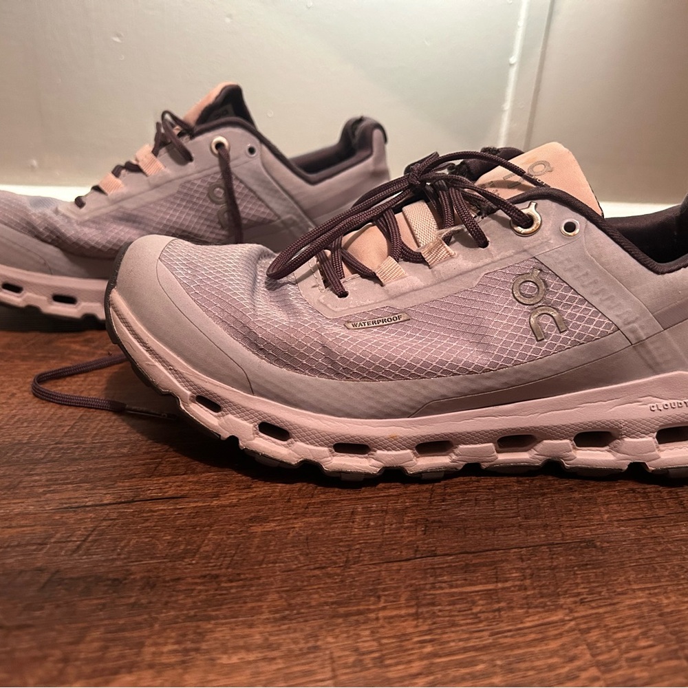 On Running Women's Blue waterproof Running Shoes
